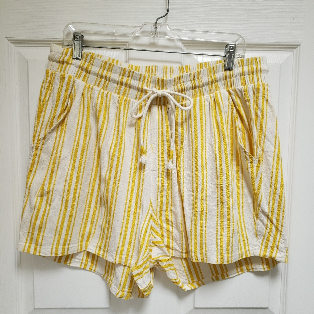 Torrid Yellow White Striped Linen Blend High Rise Pull On Shorts …
